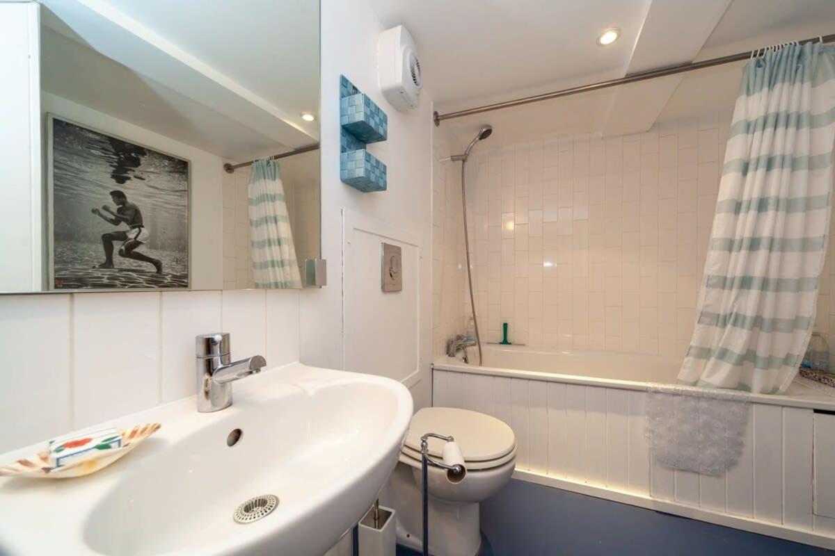 Charming 1 Bedroom Apartment In Old School House Londýn Exteriér fotografie