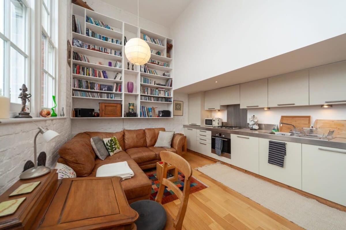 Charming 1 Bedroom Apartment In Old School House Londýn Exteriér fotografie