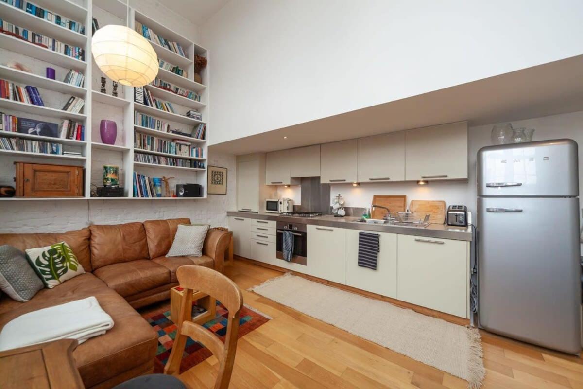 Charming 1 Bedroom Apartment In Old School House Londýn Exteriér fotografie